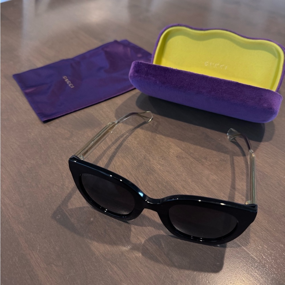 Women’s Gucci Sunglasses